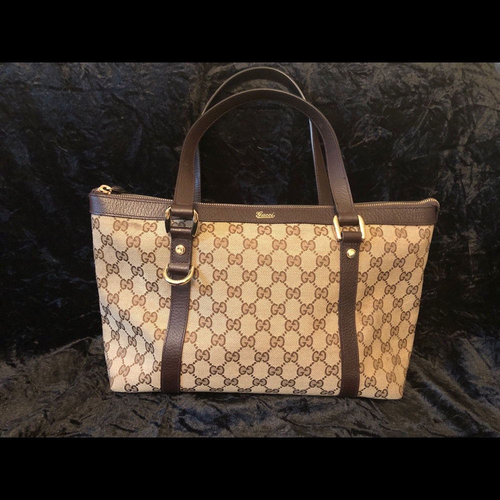 GUCCI Abbey Medium Tote Bag